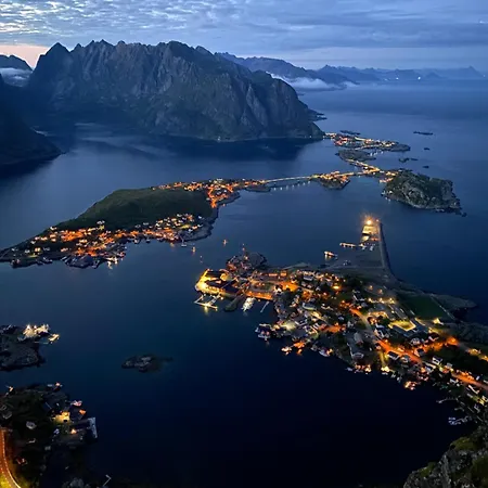 Moderne Minihus Ved Havet * Sørvågen