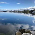 Apartment Moderne Minihus Ved Havet Sorvagen